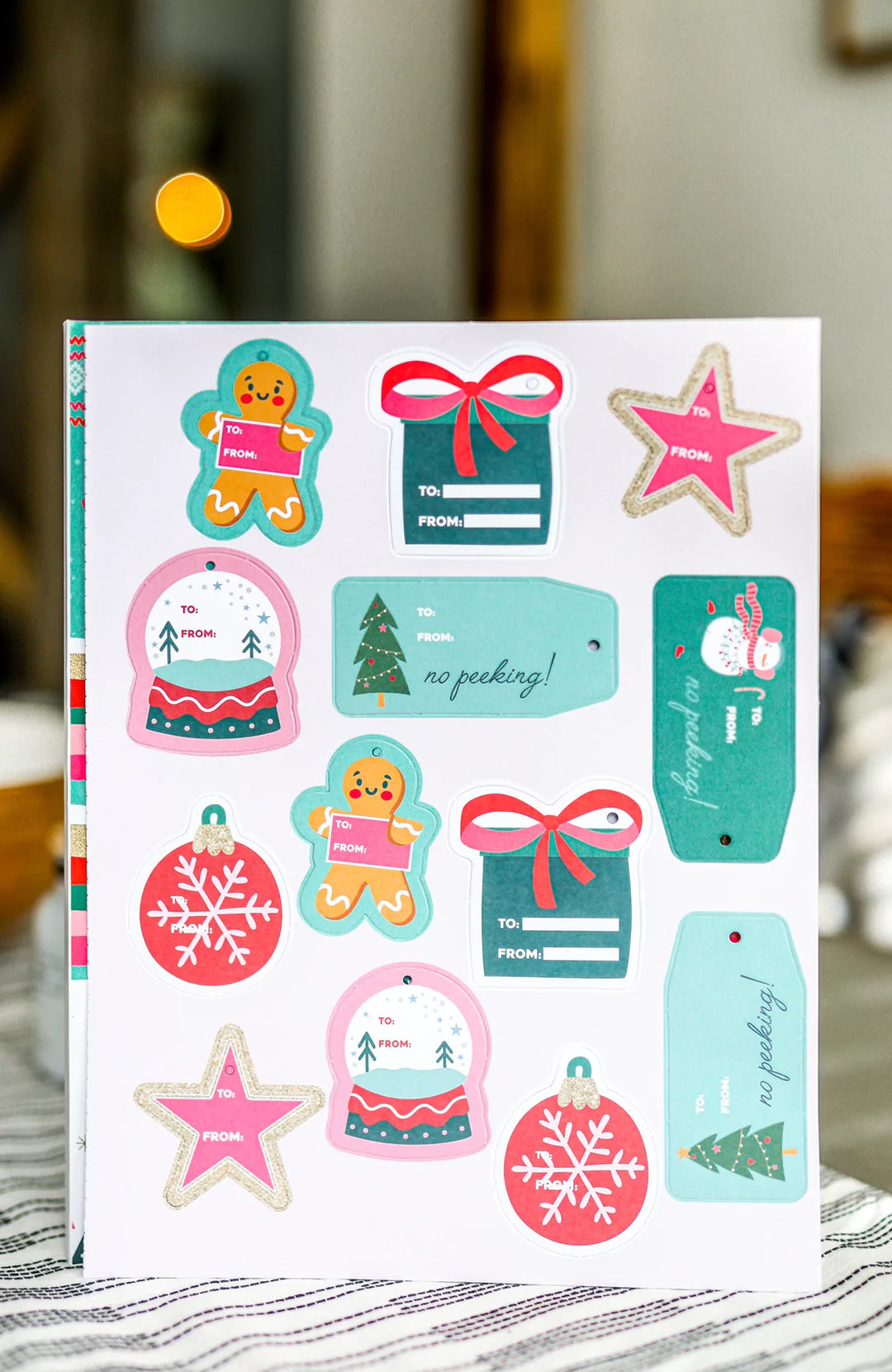 Holiday Gift Wrap & Tags Book