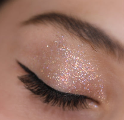 Diamond Daze Liquid Shadow