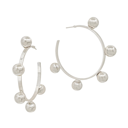Leslie Hoops