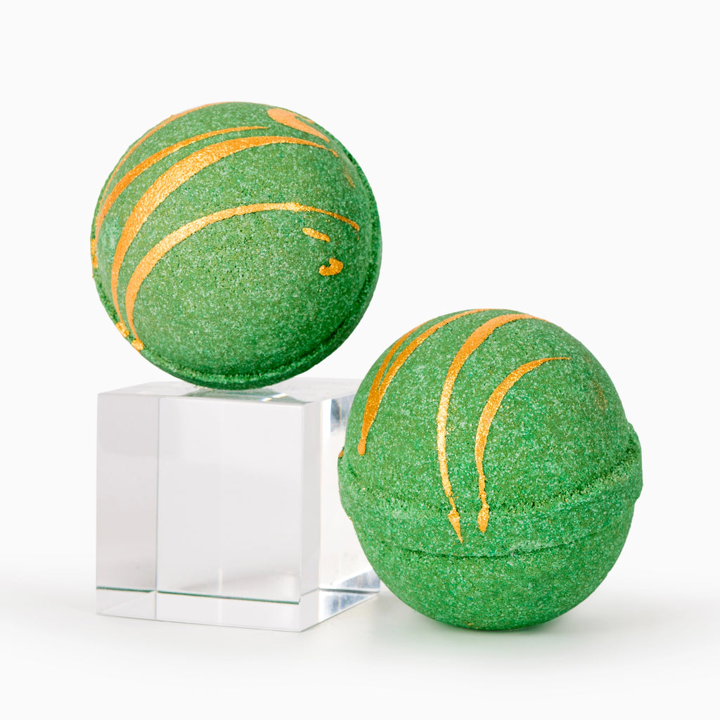 Holly Jolly Bath Bomb