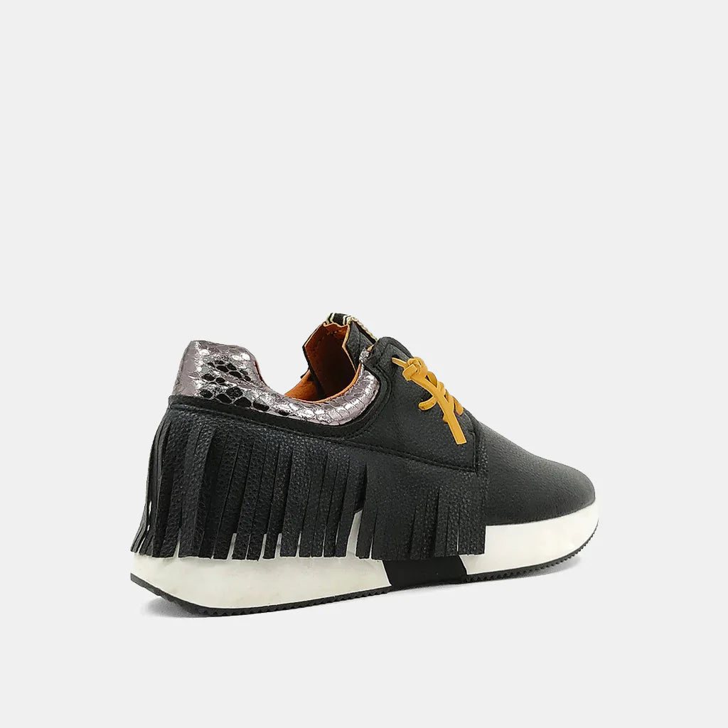 Pepa Fringe Sneaker | Black